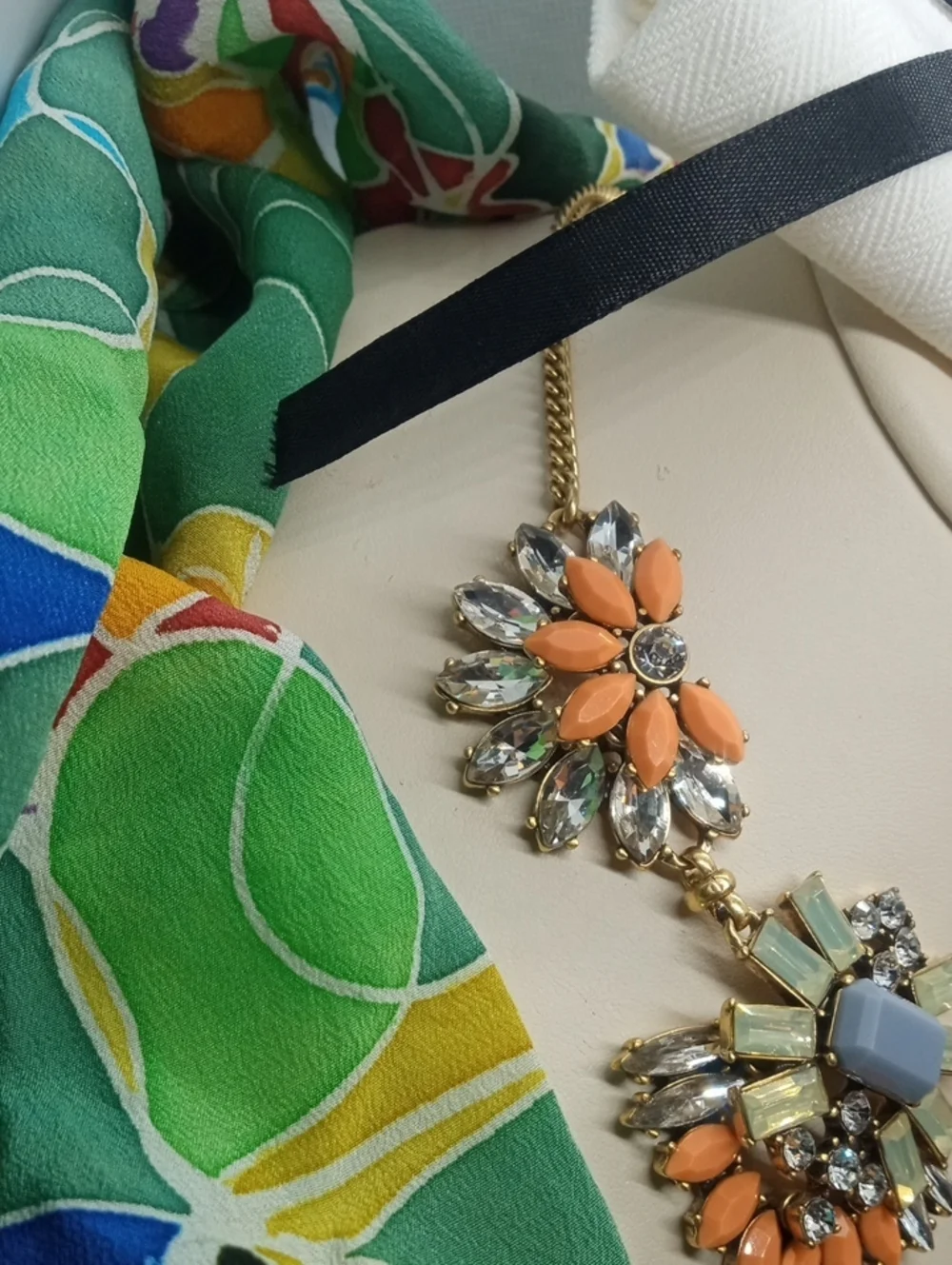 J.CREW DESIGNER FAN NECKLACE